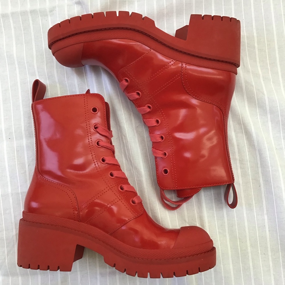 ‼️HOST PICK‼️MARC JACOBS VINYL COMBAT STYLE BOOTIE - Picture 3 of 8
